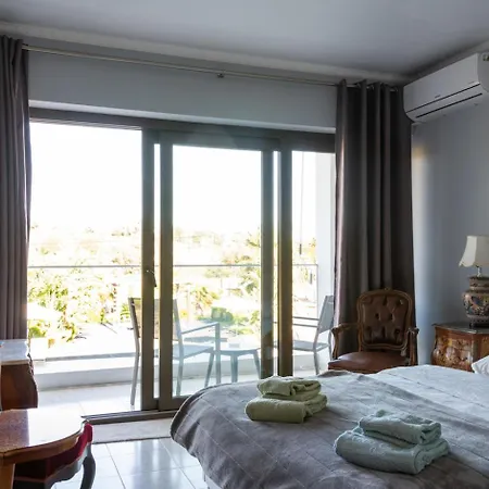 Prázdninový dům Vale Paraiso Relax Lounge *